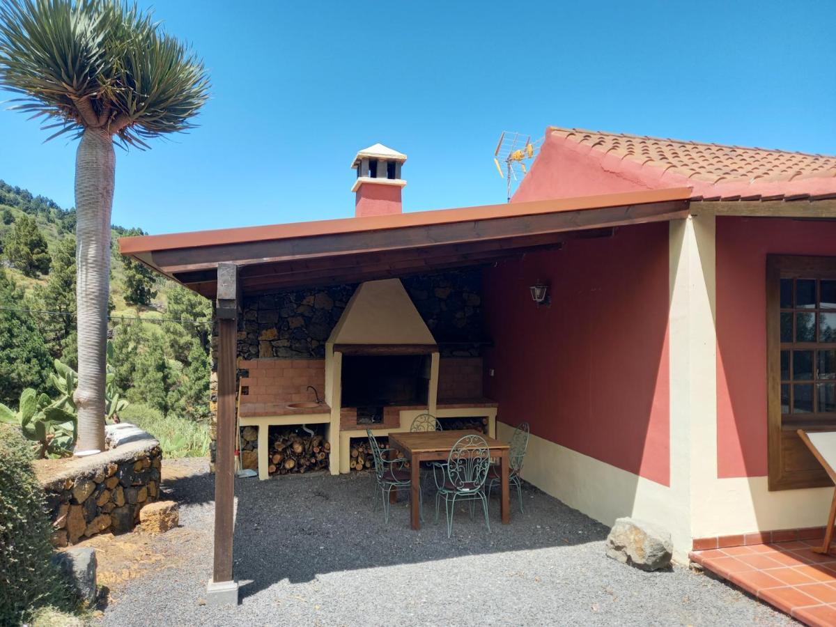 Casa Calderos Holiday home
